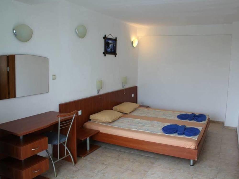 Siana Hotel Sveti Vlas Esterno foto