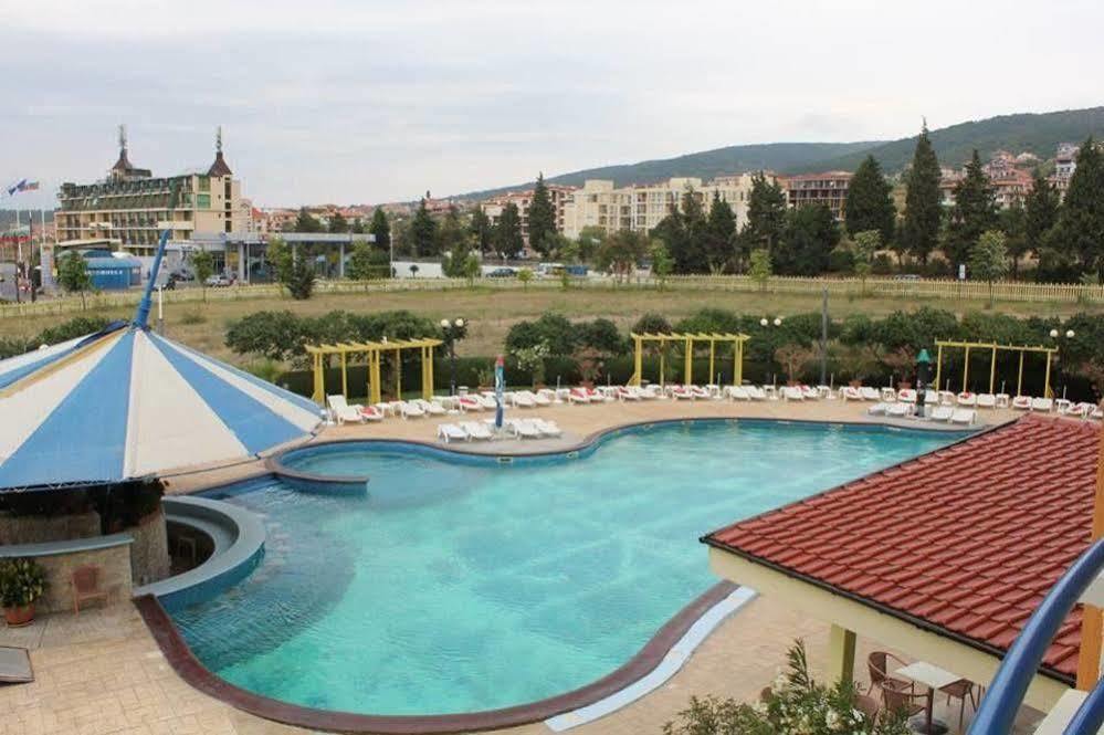 Siana Hotel Sveti Vlas Esterno foto