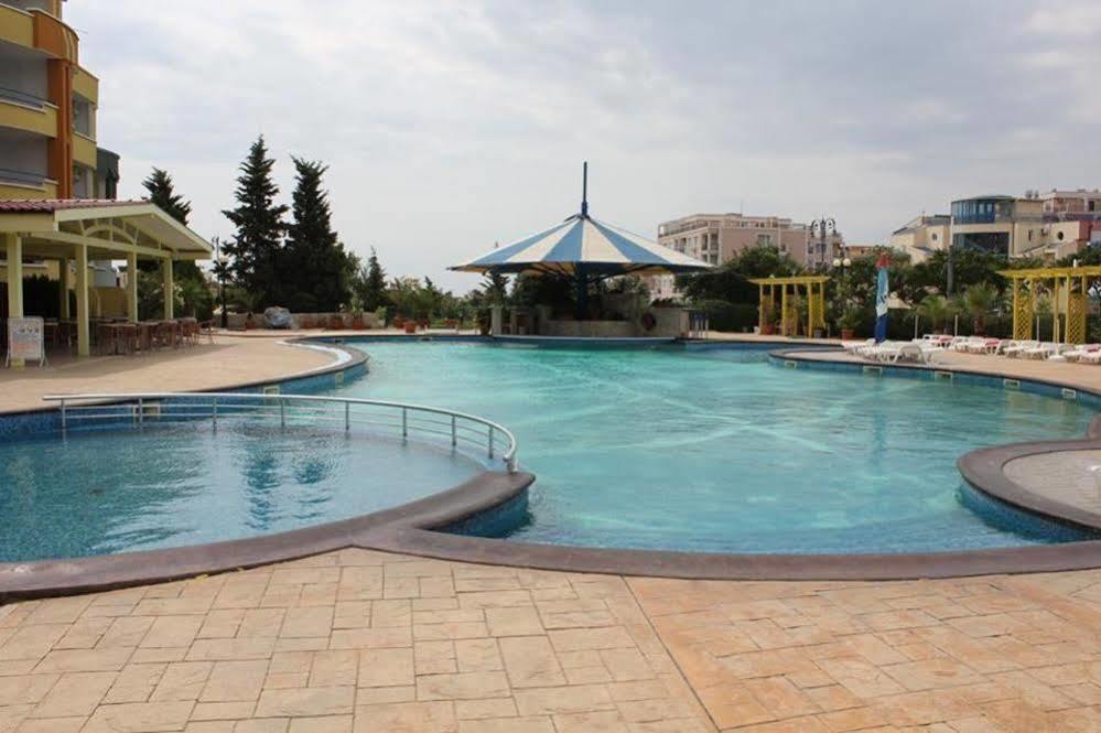 Siana Hotel Sveti Vlas Esterno foto